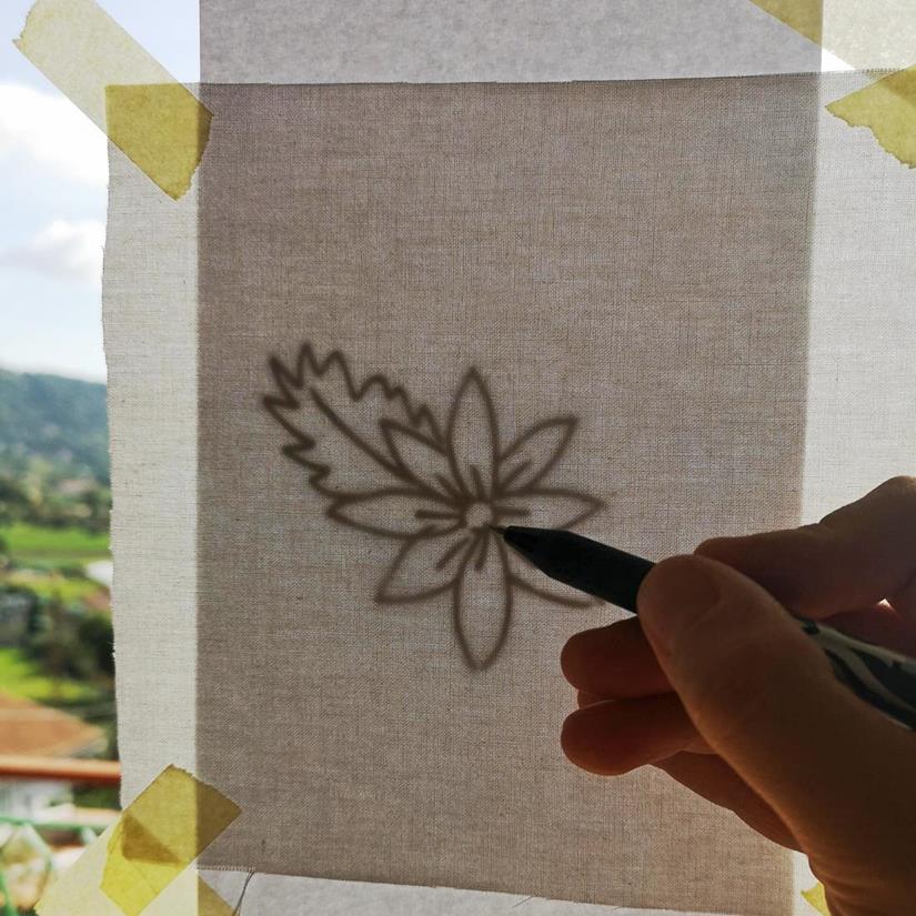 transfer pattern lightbox method tracing