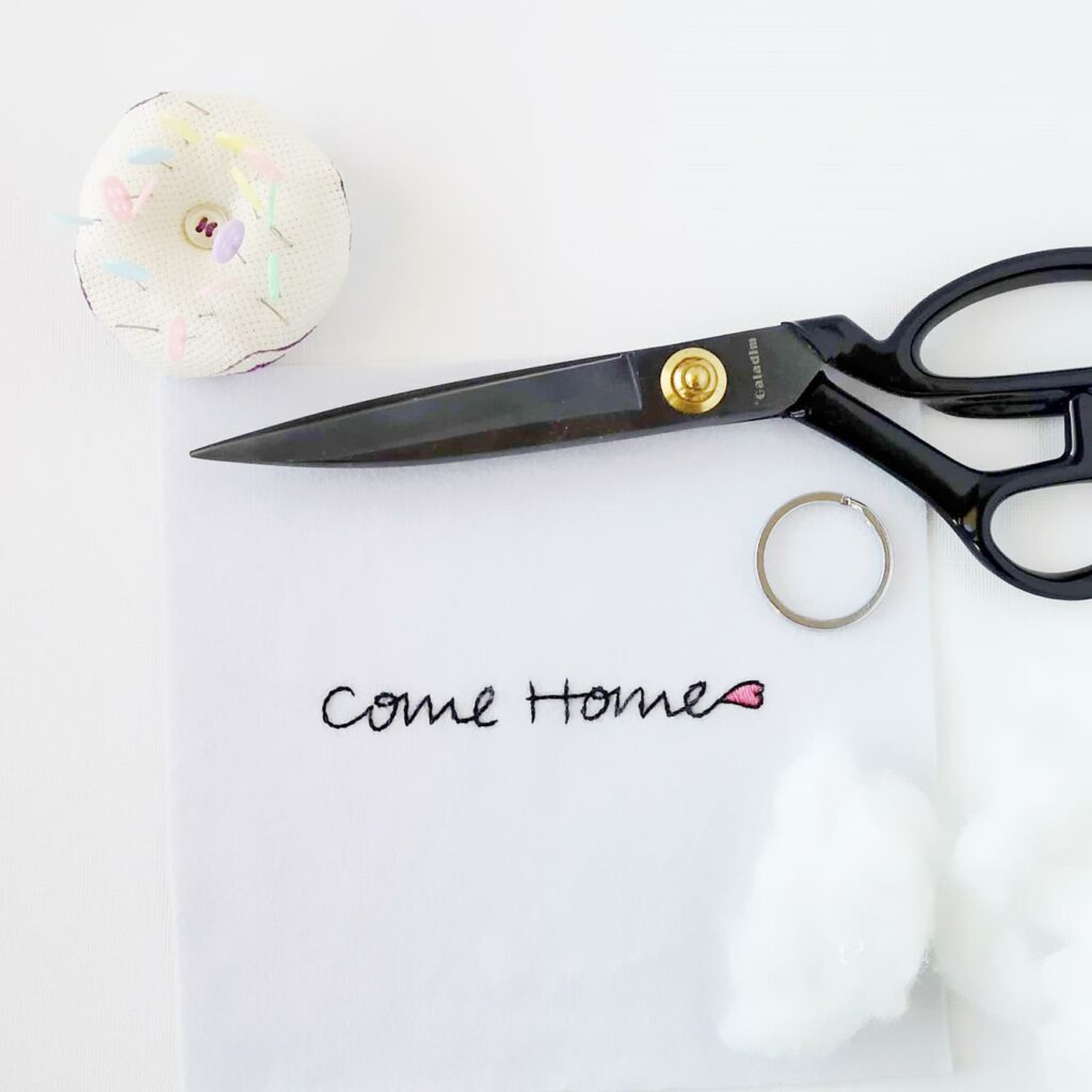 Valentine's day embroidery design 4 Tools for assembling a keychain